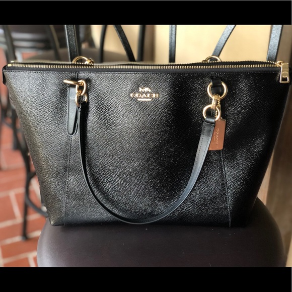 Coach purse - Picture 1 of 6